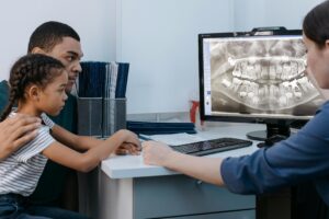 Orthodontist Bloomington IL: Smart Reasons to Start Treatment Early